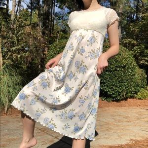 Delicate Floral Lace Dress
